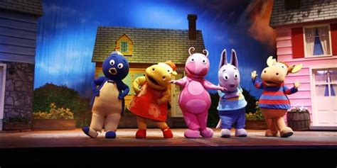 los backyardigans|backyardigans live action.